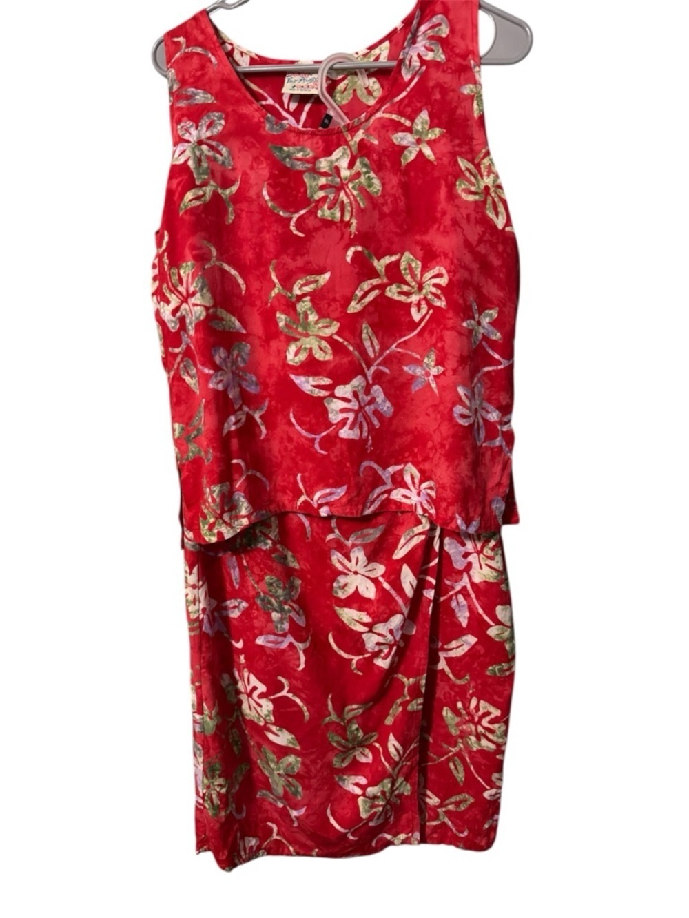 Far Away Red Floral Matching Set | 100% Rayon | Tank & Skirt | M
